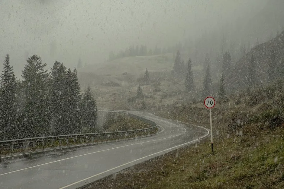 Alertă meteo pentru județul Argeș: cod portocaliu de furtuni în weekend