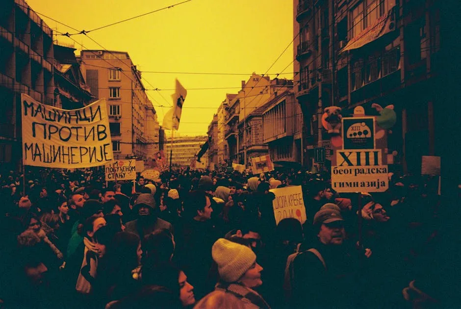 Protest masiv la Belgrad: cetățenii se ridică împotriva regimului Vucic