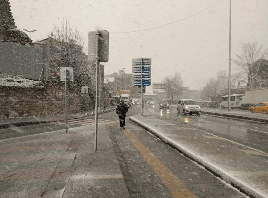Avertizări meteorologice: Cod galben de furtuni și rafale puternice în Argeș și alte județe