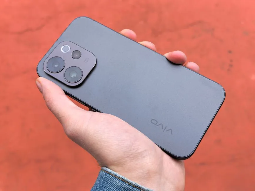 Vivo X Fold6: Noul telefon pliabil cu specificații impresionate a fost lansat oficial