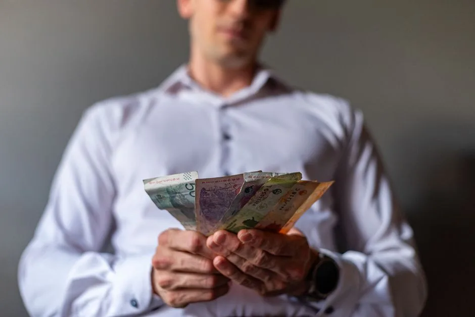 Salariul minim va crește semnificativ de la 1 iulie 2026: Ce trebuie să știm