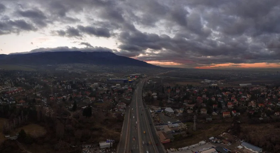 Severitatea vremii în România: Localitățile aflate sub cod roșu de furtună