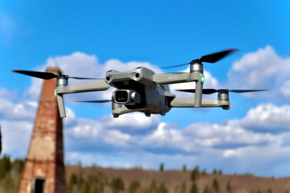 Dronă rusească cu explozibil descoperită pe câmpurile din Tulcea: riscuri și implicații
