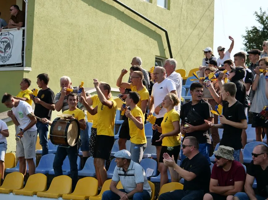 Berea pe stadioane: O nouă eră în consumul de alcool în România