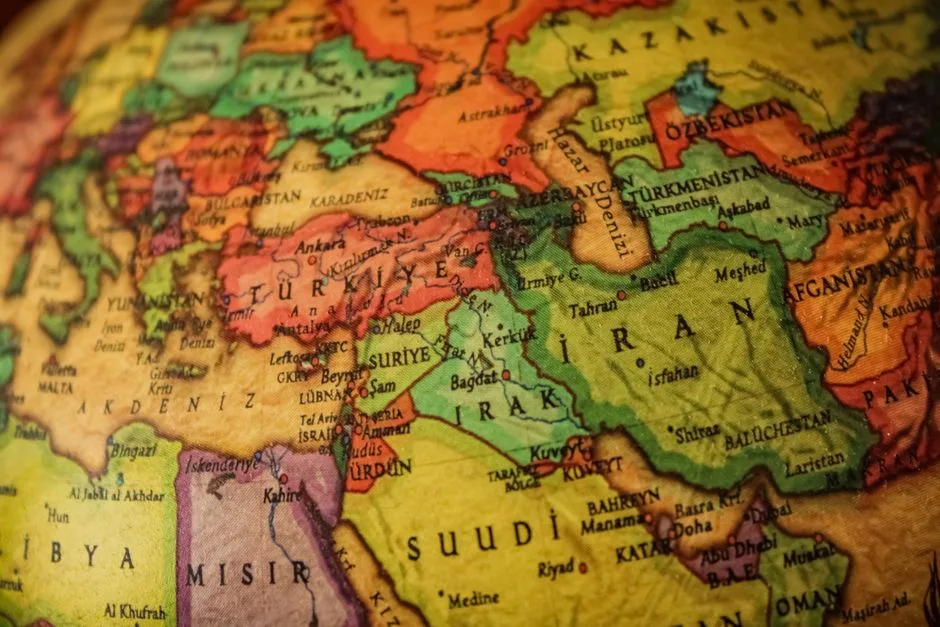 Tensiuni geopolitice în Orientul Mijlociu: Impactul conflictului american-iranian