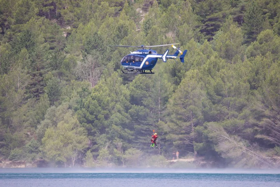 Incendii devastatoare în Europa: peste 220.000 de evacuați din Franța și Spania