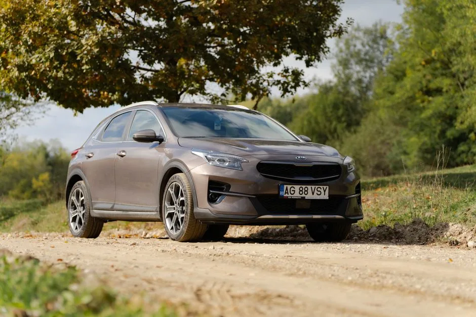 Noua eră a SUV-urilor în Europa: Cum invazia chinezilor afectează piata Dacia Duster și VW T-Roc