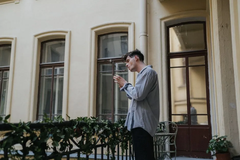 Visul european: Dilema tinerilor români care aleg să renunțe la studiile în străinătate