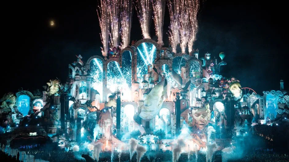 Festivalul Untold: O Decadă de Muzică și Controverse