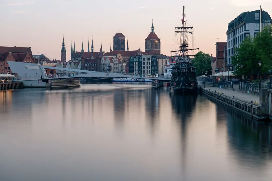 România: Destinația cu cele mai mari salarii pentru români în 2023