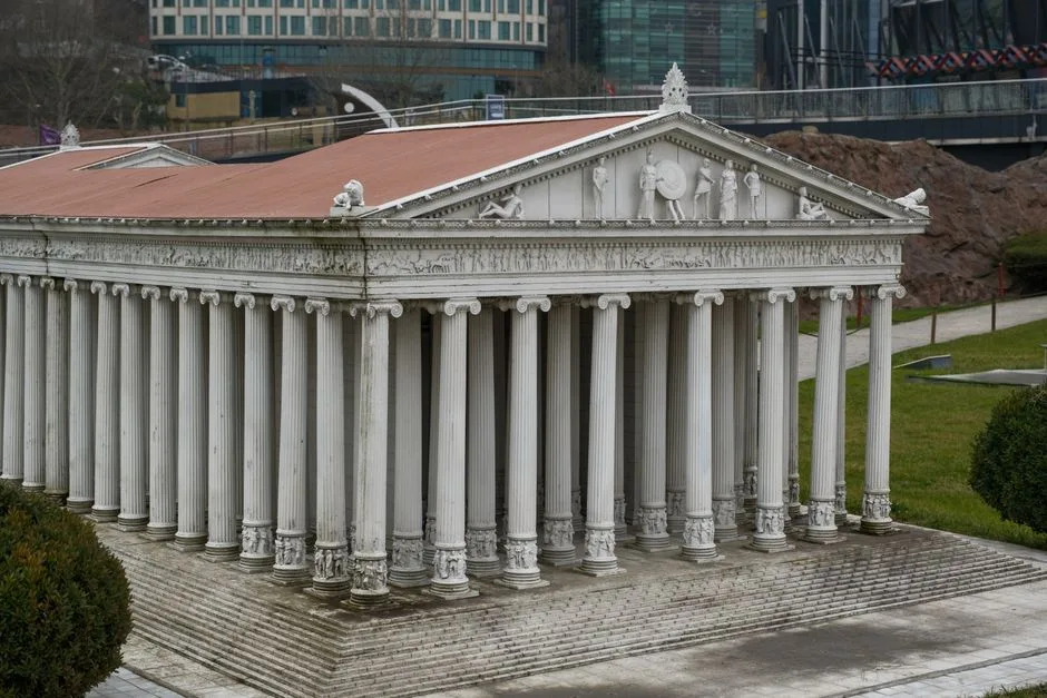 Replica ironicã a Iranului la comparația lui Trump între război și „jocul de șah”