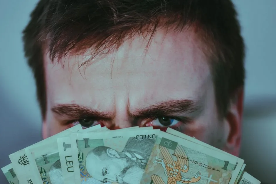 Provocările economice ale României: Declarațiile lui Mugur Isărescu și impactul asupra populației