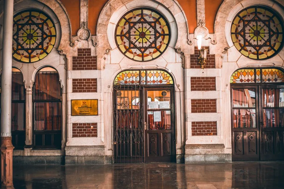 Gara regală din Argeș: O fereastră spre trecutul glorios al României, acum uitată