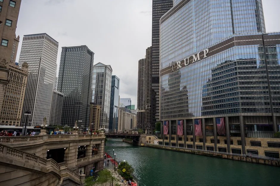 Trump amenință Omanul cu represalii militare în contextul tensiunilor din Strâmtoarea Ormuz