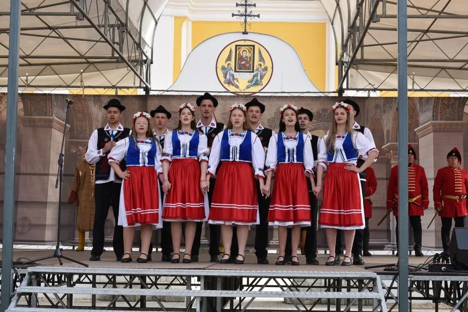 Festivalul Inexistent de la Jurilovca: Cum a Generat ChatGPT O Confuzie în Rândul Turiștilor