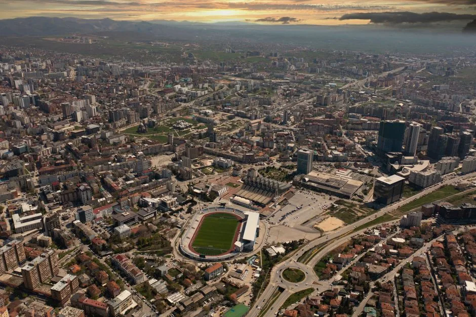 Tensiuni și incertitudini în Kosovo după verdictul Tribunalului de la Haga