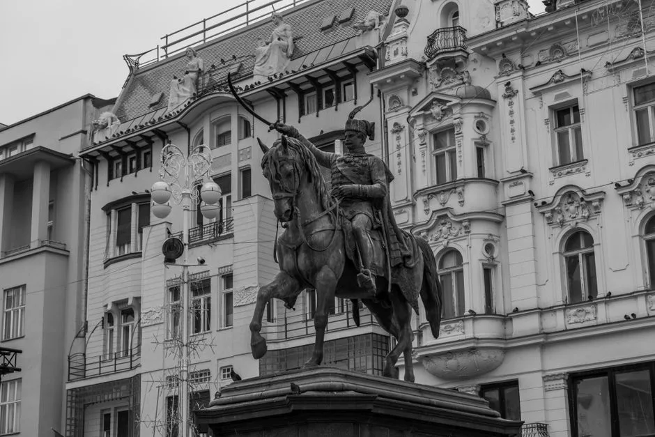 Colonelul Iuri: Figura controversată din spatele comploturilor rusești în SUA