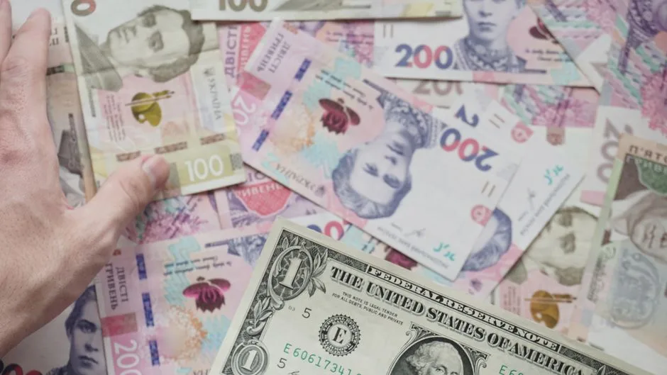 Prăbușirea yenului: Impactul majorării dobânzii de politică monetară de către Banca Japoniei