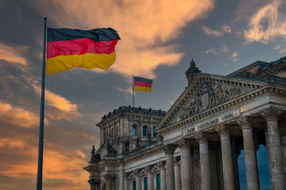 Germania, pe marginea unui conflict: Avertizări grave din partea serviciilor de informații