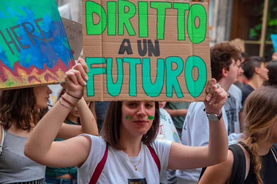 Mii de protestatari așteptați în stradă: ziua în care vocea cetățenilor se face auzită
