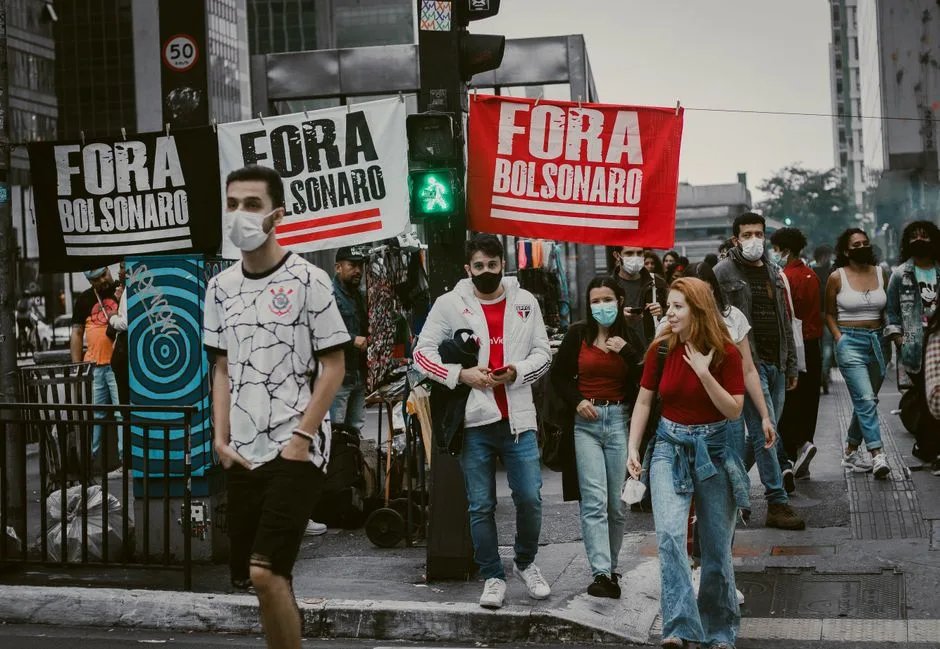 Flavio Bolsonaro, fiul fostului președinte brazilian, în centrul unui scandal internațional