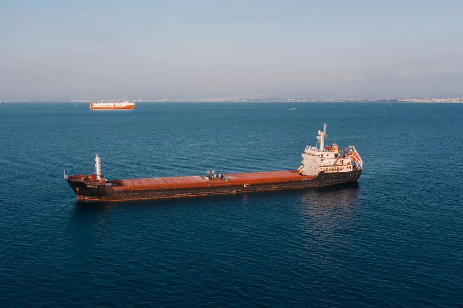 Nava comercială în pericol: atac cu drone maritime în Marea Neagră, în plin summit internațional