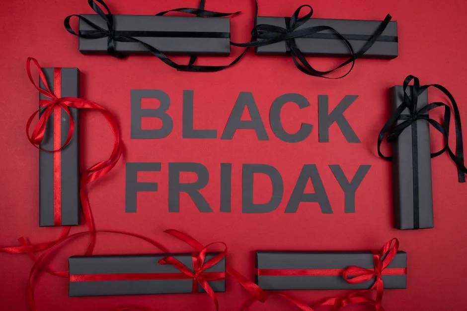 Black Friday 2026 la Altex: Reduceri semnificative la tehnologie și electrocasnice