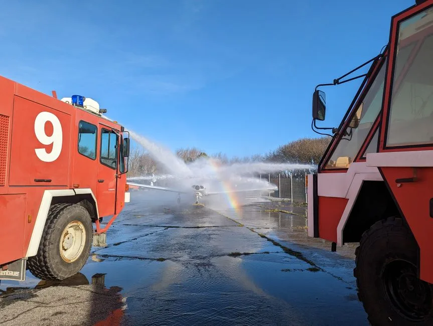 Incendiu de proporții la Aeroportul Henri Coandă: O femeie suspectă, internată la Psihiatrie